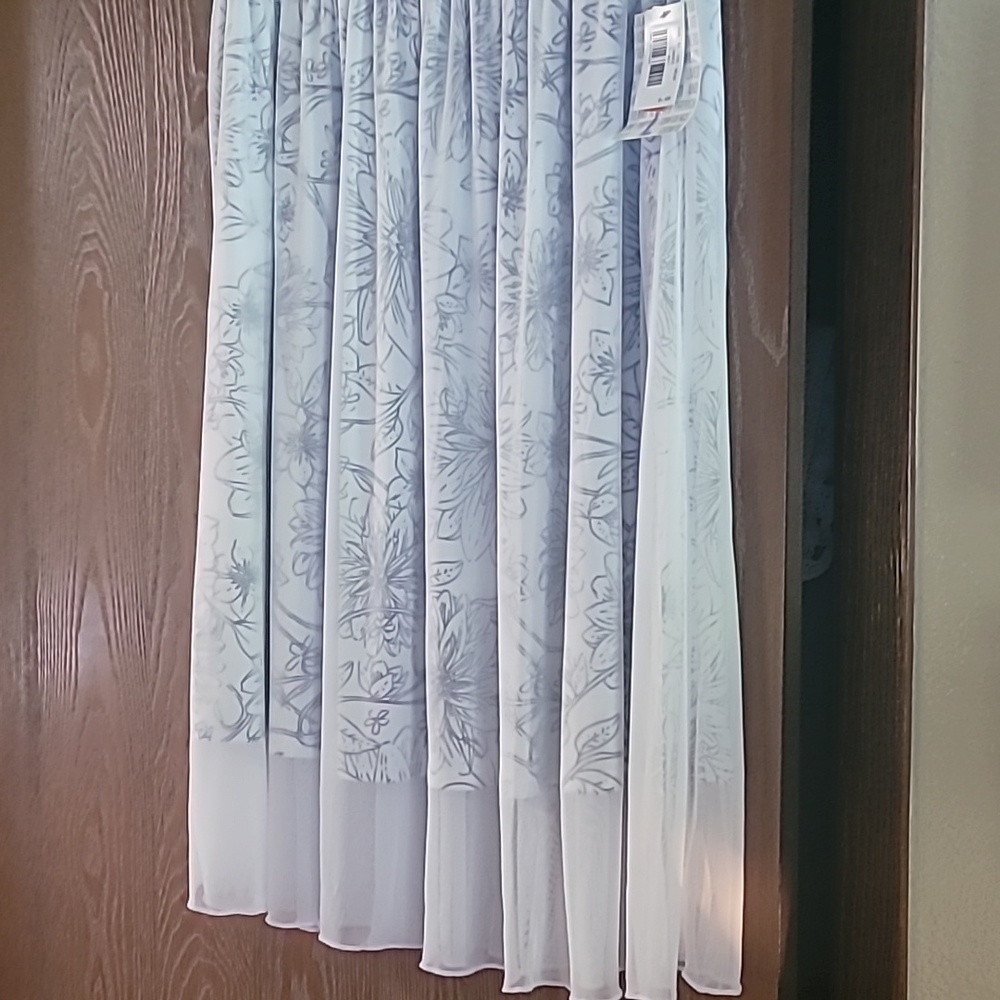 Lularoe Black and White collection skirt